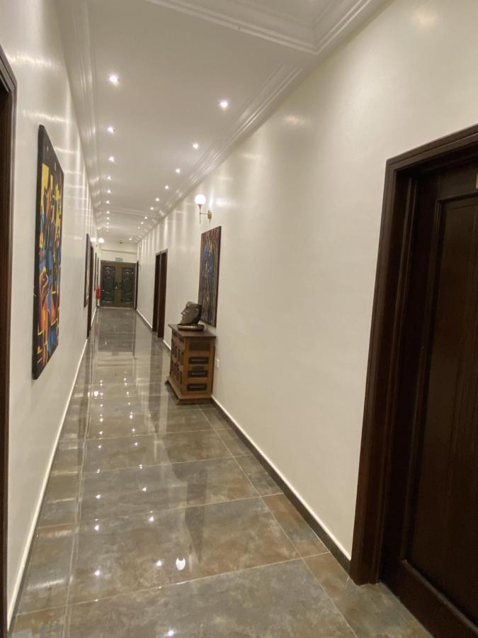 Eagle Vault Hotel Kwabenya Ngoại thất bức ảnh