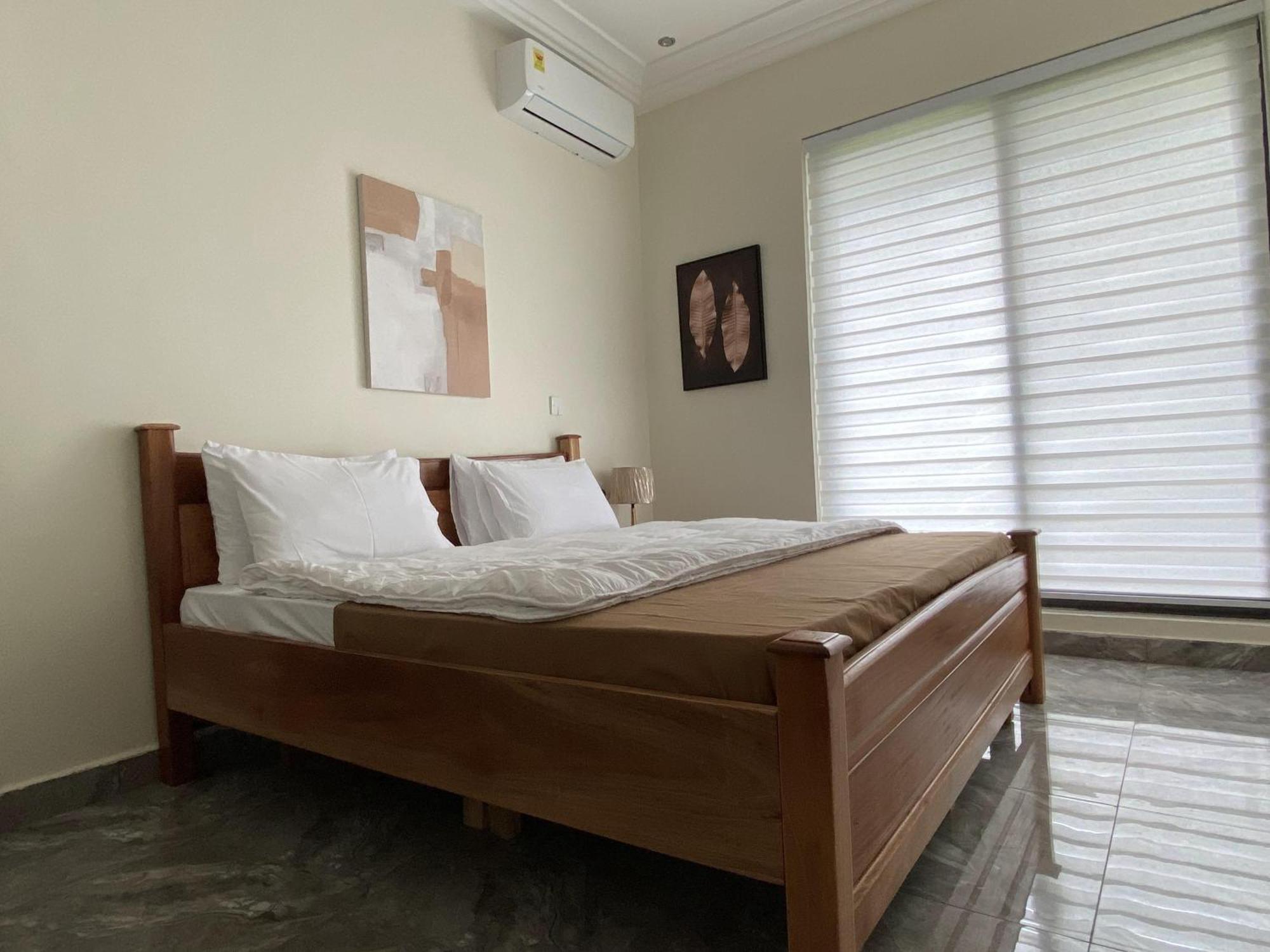Eagle Vault Hotel Kwabenya Ngoại thất bức ảnh
